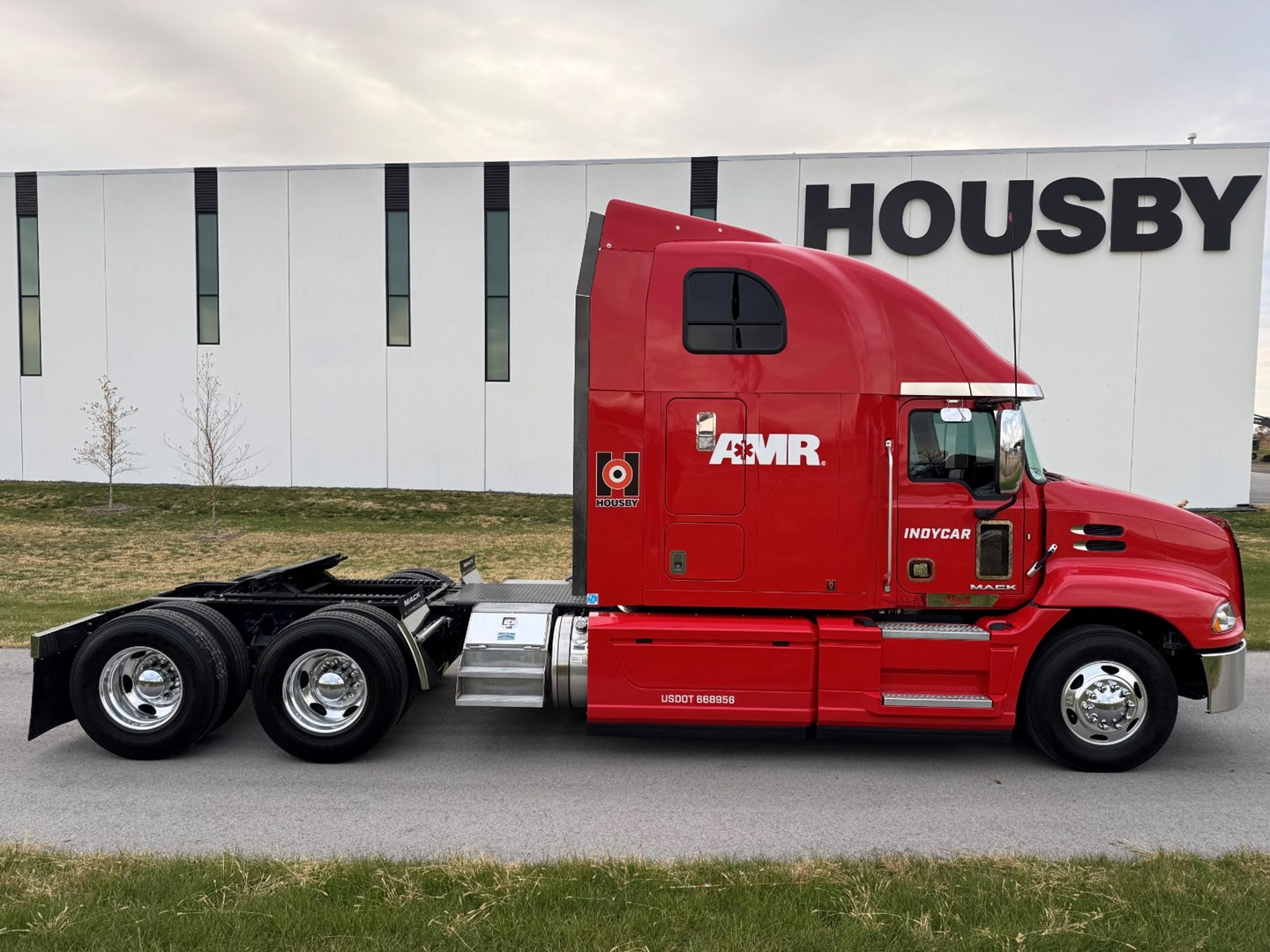 2018 MACK CXU613 - USED TRUCKS SLEEPER - image 7